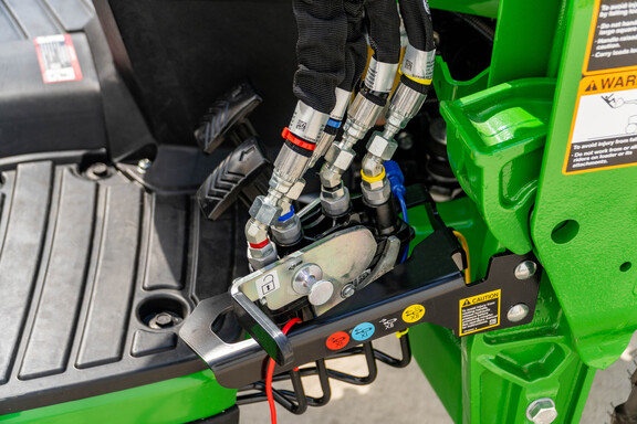 New In-Stock 2026 John Deere 1025R Compact Utility Tractors at Koenig Equipment in Amelia, OH - Photo7