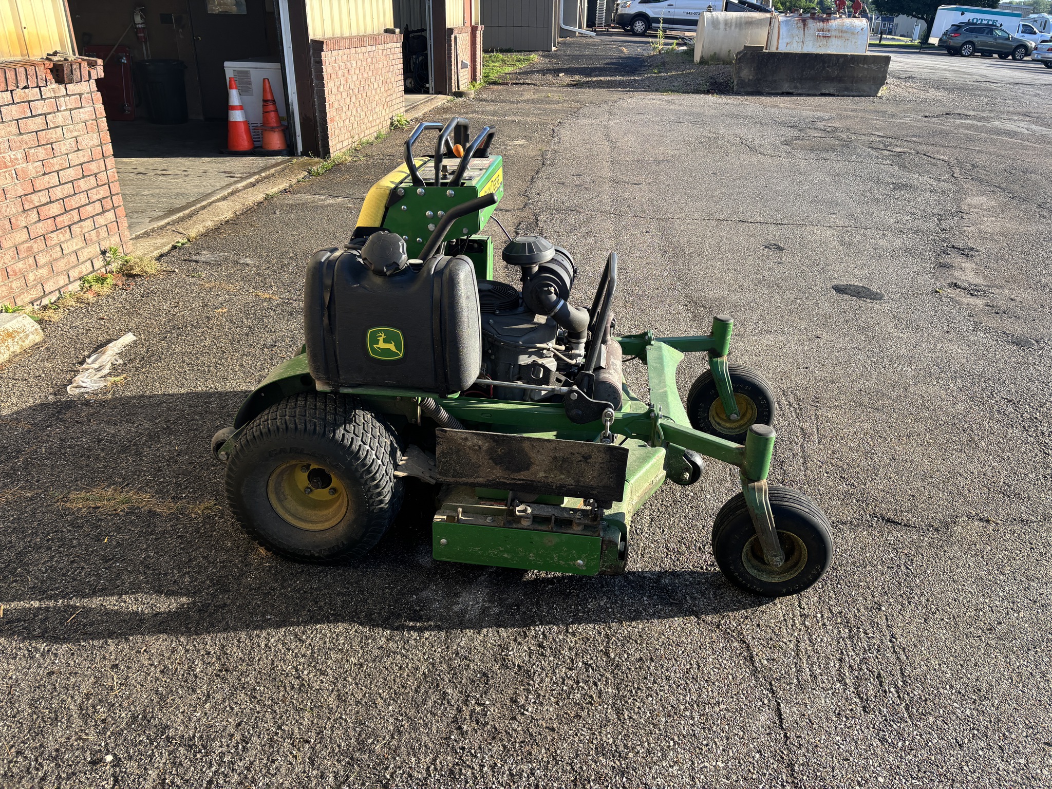 Used 2019 John Deere 648R Stand On Mowers at Koenig Equipment in Franklin, IN - PhotoXL4