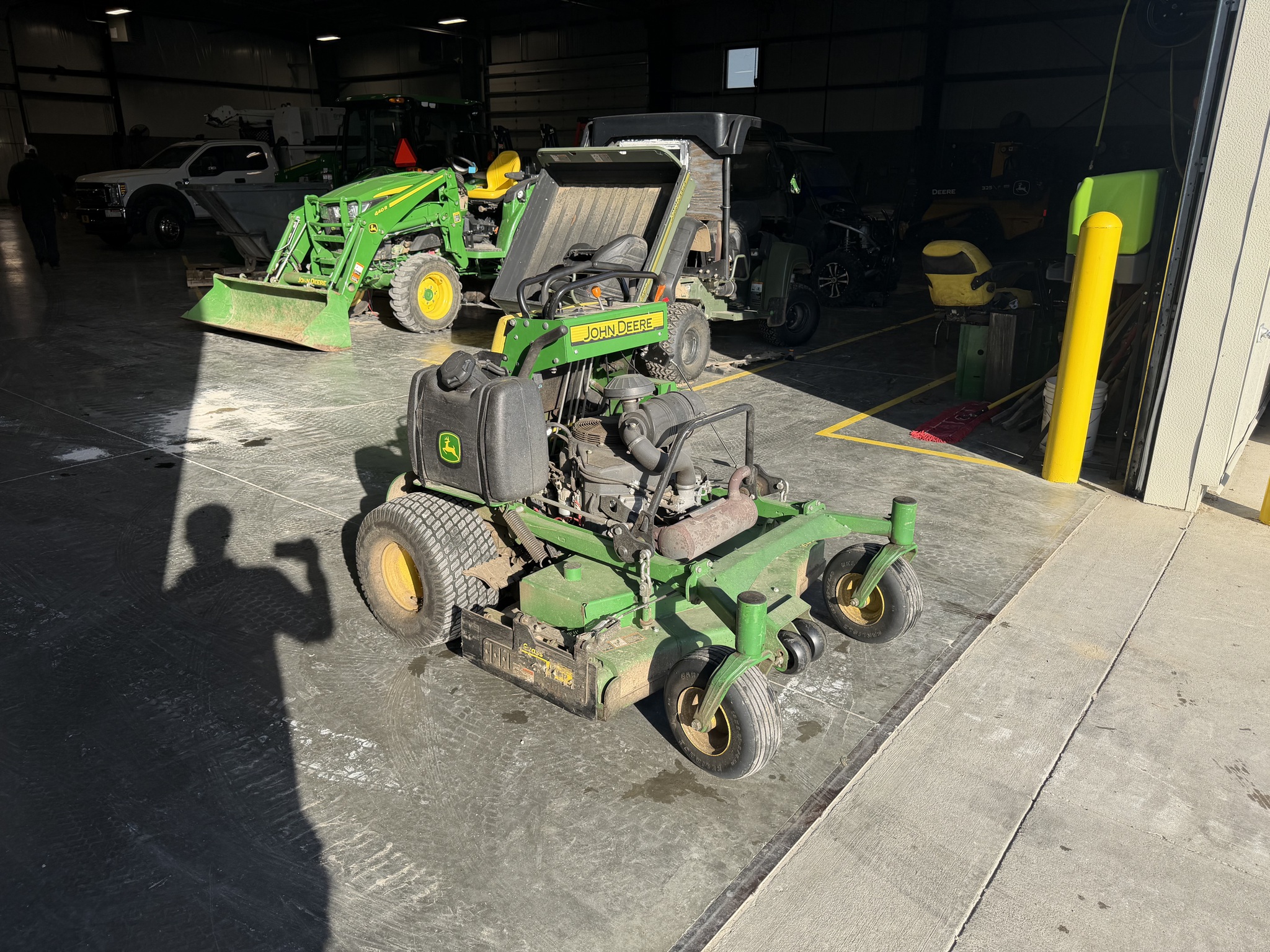 Used 2019 John Deere 648R Stand On Mowers at Koenig Equipment in Franklin, IN - PhotoXL4