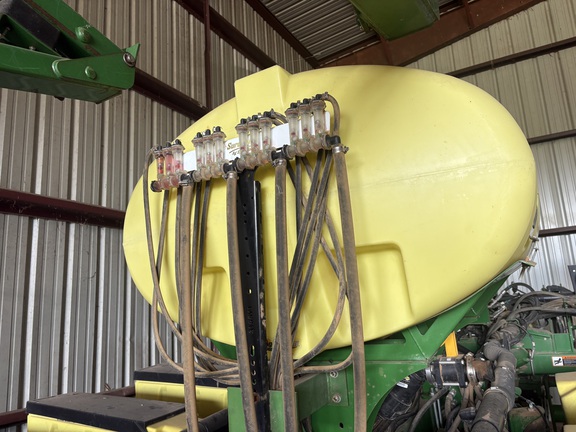 Photo of 2014 John Deere 1770NT
