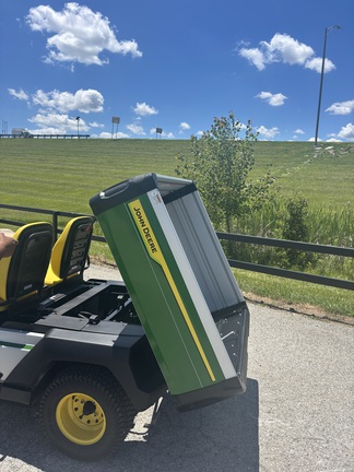 2025 John-Deere 4X2 GATOR
