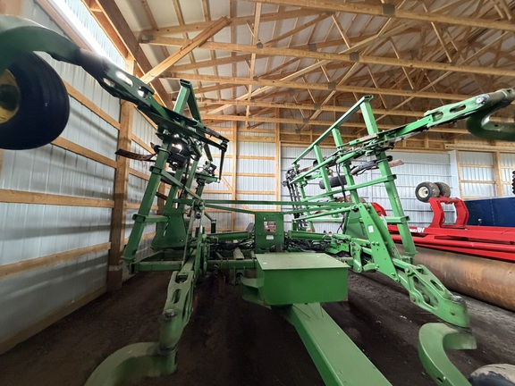 Photo of 2008 John Deere 2410