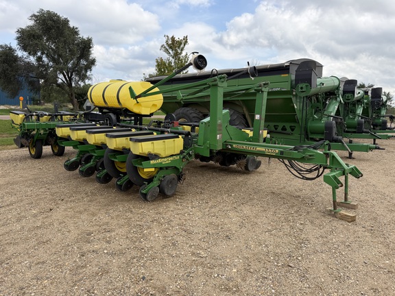  John Deere 1770