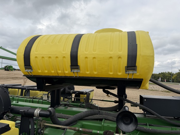 2000 John Deere 1770 - Photo29