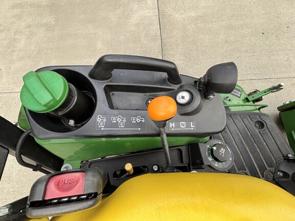 Used 2018 John Deere 1025R Compact Utility Tractors at Koenig Equipment in Germantown, OH - Photo13
