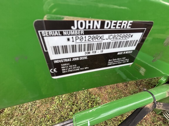 Used 2018 John Deere 1025R Compact Utility Tractors at Koenig Equipment in Germantown, OH - Photo6