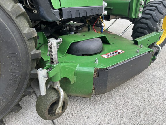 Used 2018 John Deere 1025R Compact Utility Tractors at Koenig Equipment in Germantown, OH - Photo21