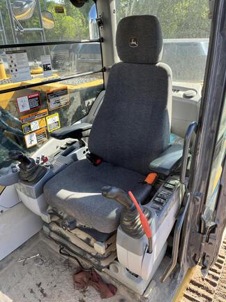 2024 John Deere 130 P