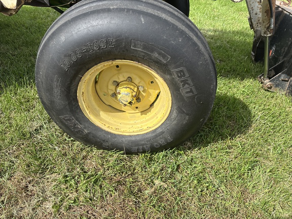 Used 1985 John Deere 2750 Utility Tractors at Koenig Equipment in Urbana, OH - Photo15