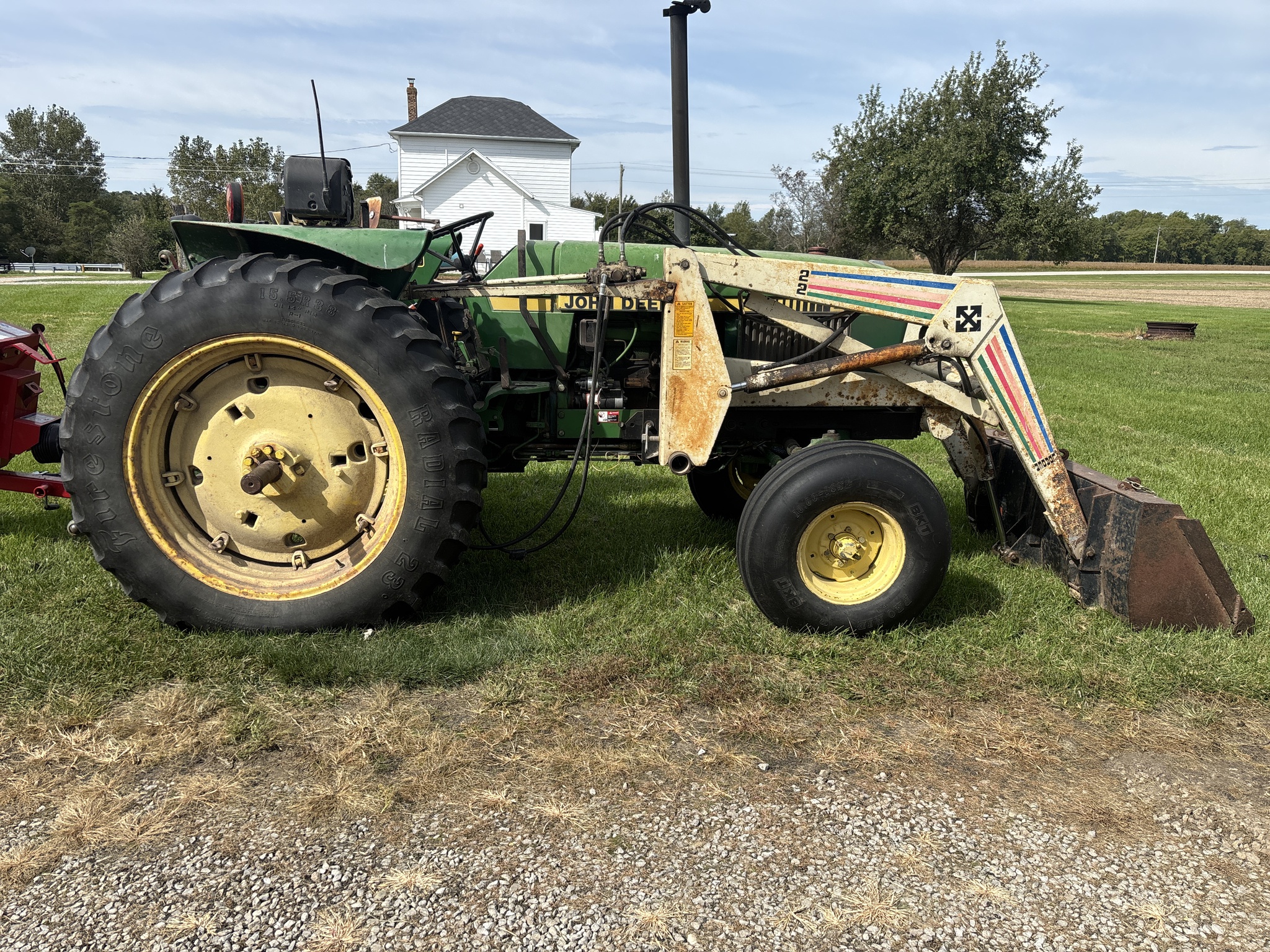 Used 1985 John Deere 2750 Utility Tractors at Koenig Equipment in Urbana, OH - PhotoXL3