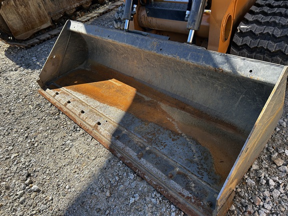 2025 Case TV450B