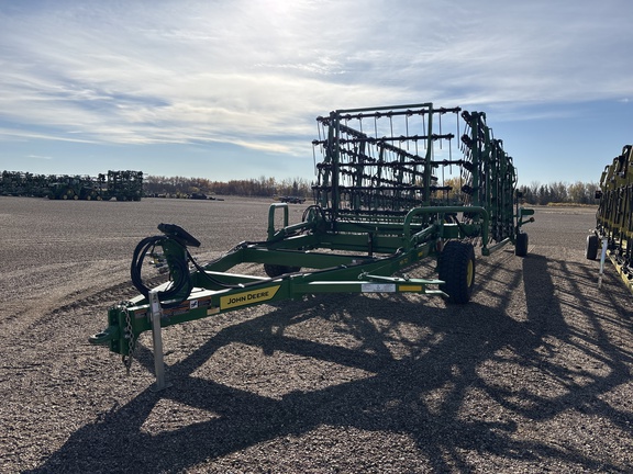 Used 2022 John Deere HH70 Heavy Harrows at Horizon Ag & Turf in Lloydminster, AB - Photo2