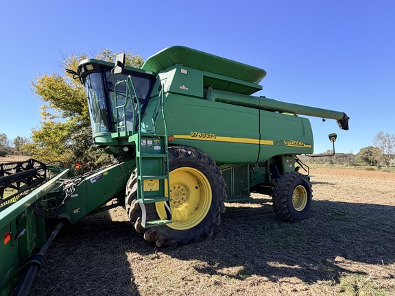 Photo of 2004 John Deere 9760 STS