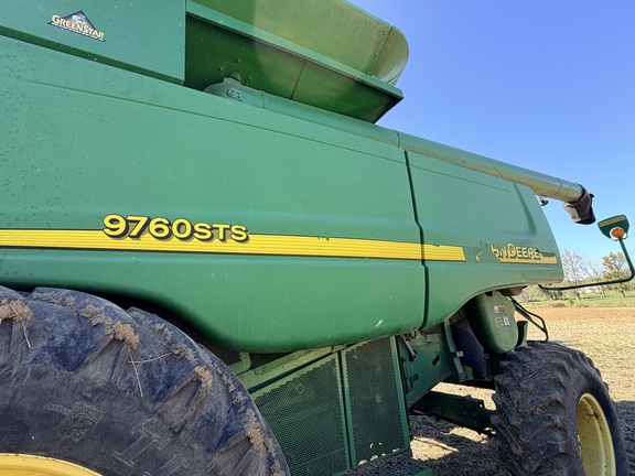 Photo of 2004 John Deere 9760 STS