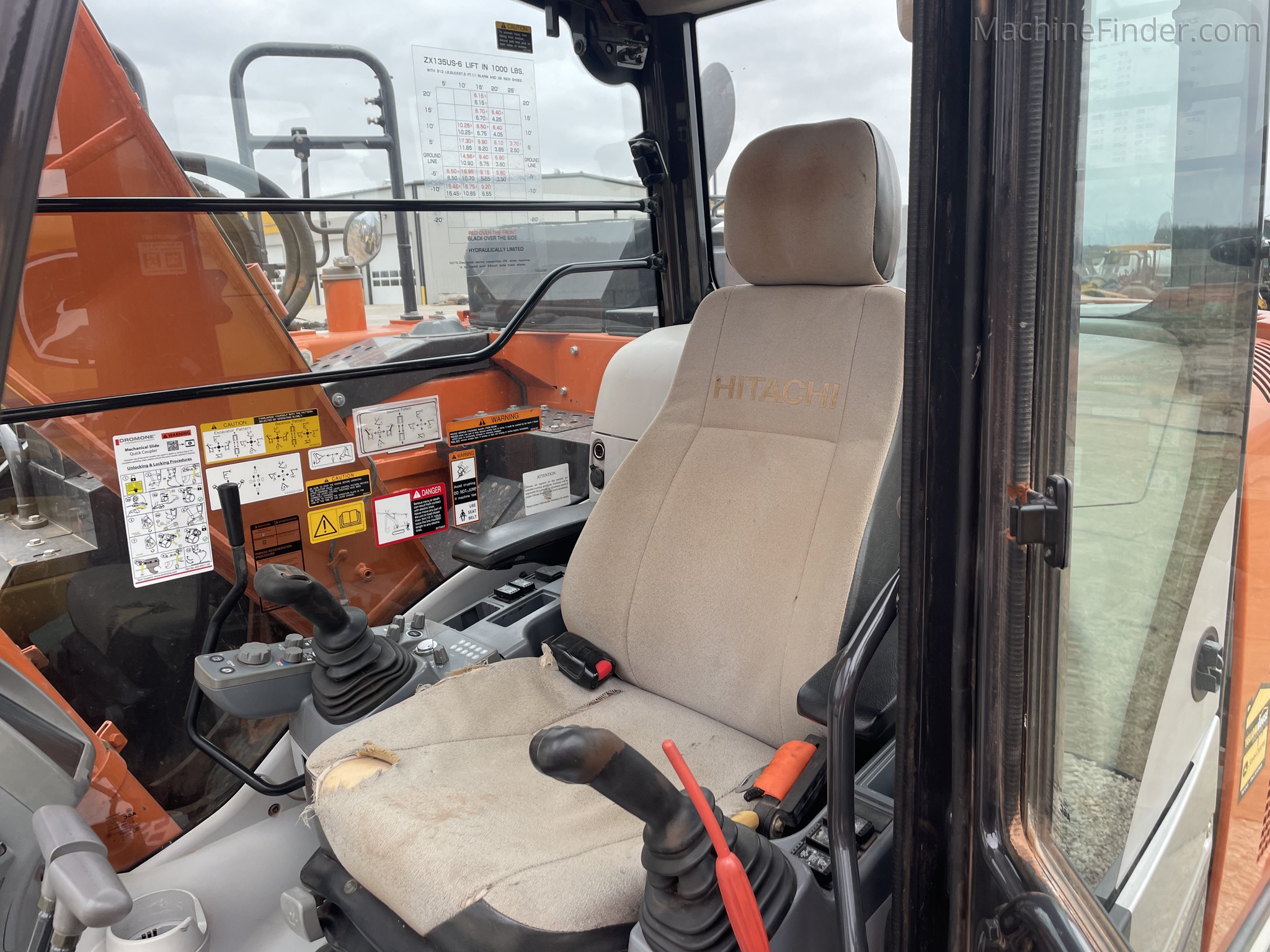 エリック 2020 Hitachi ZX135US-6 | Excavadoras | MachineFinder