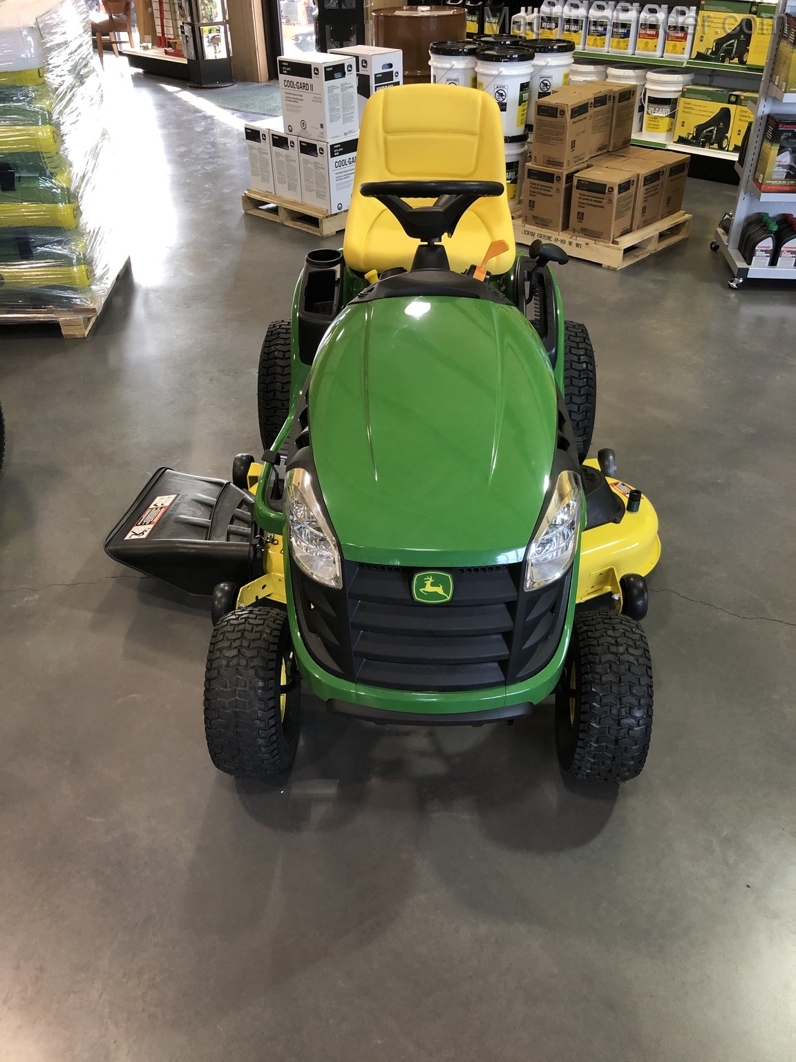 2020 John Deere E140 Image 2