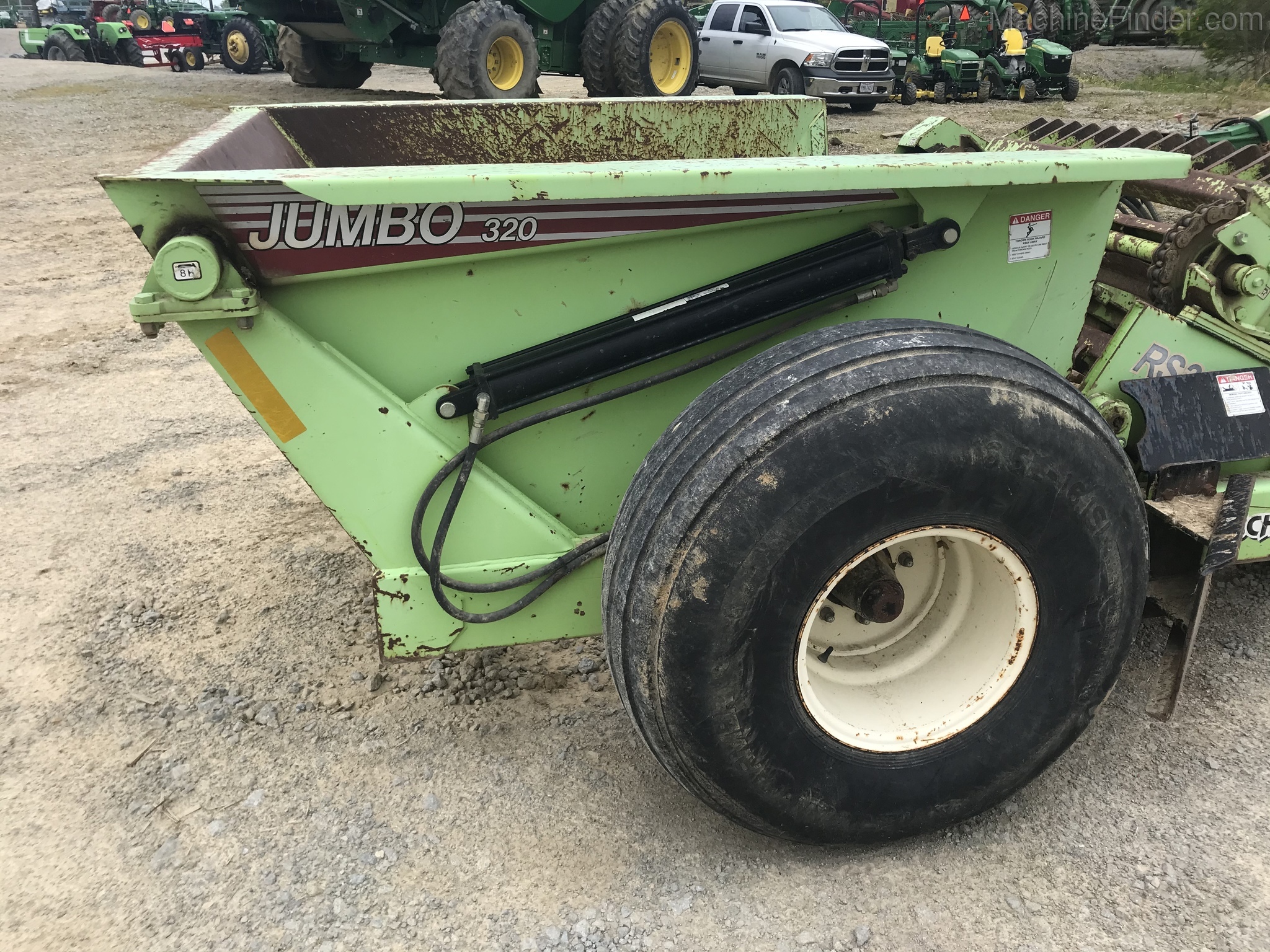 2005 SCHULTE RS320 Image 6