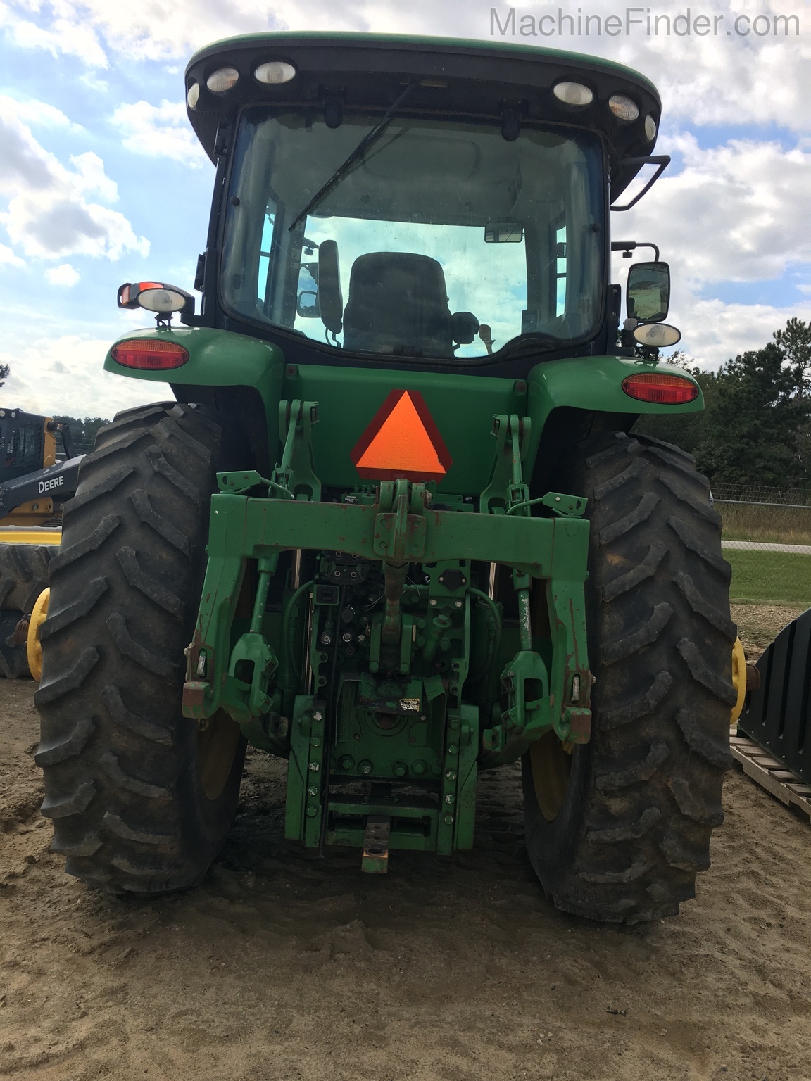 2012 John Deere 7215R Image 5