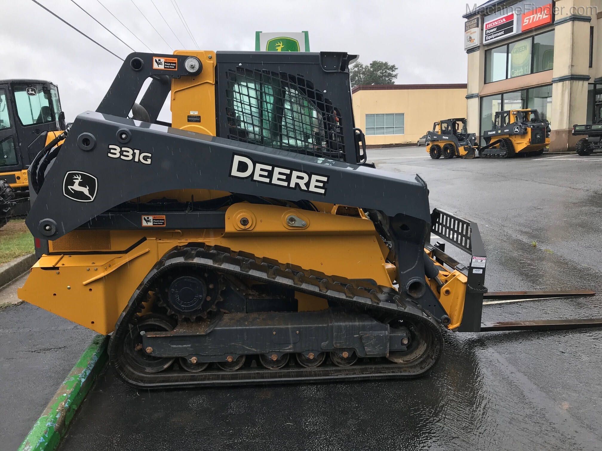 2019 John Deere 331G Image 1