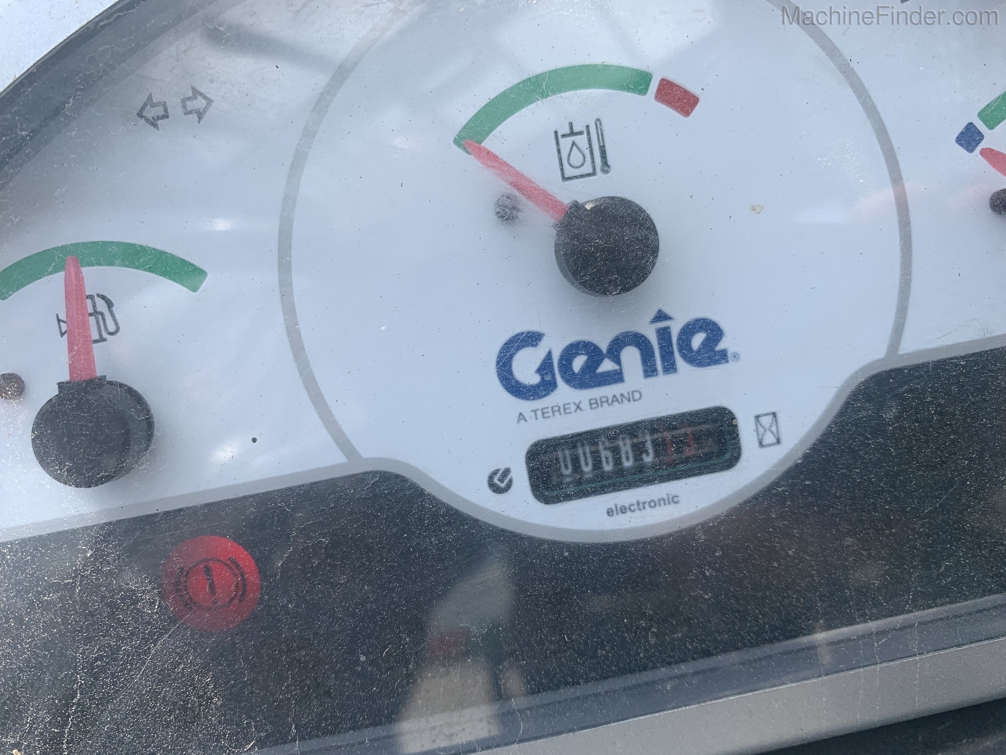 2013 Genie GTH5519 Image 9