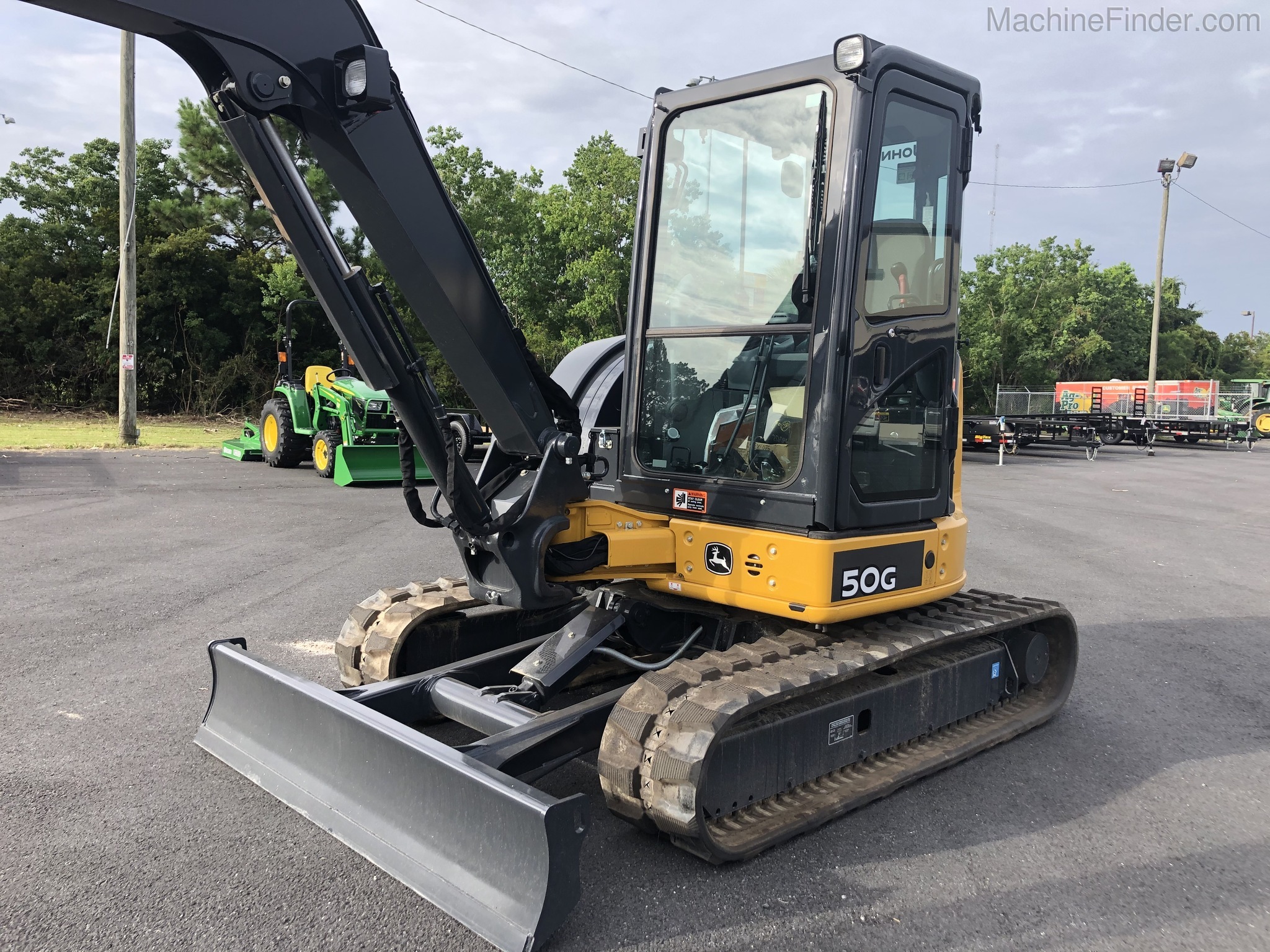 2020 John Deere 50G Image 6