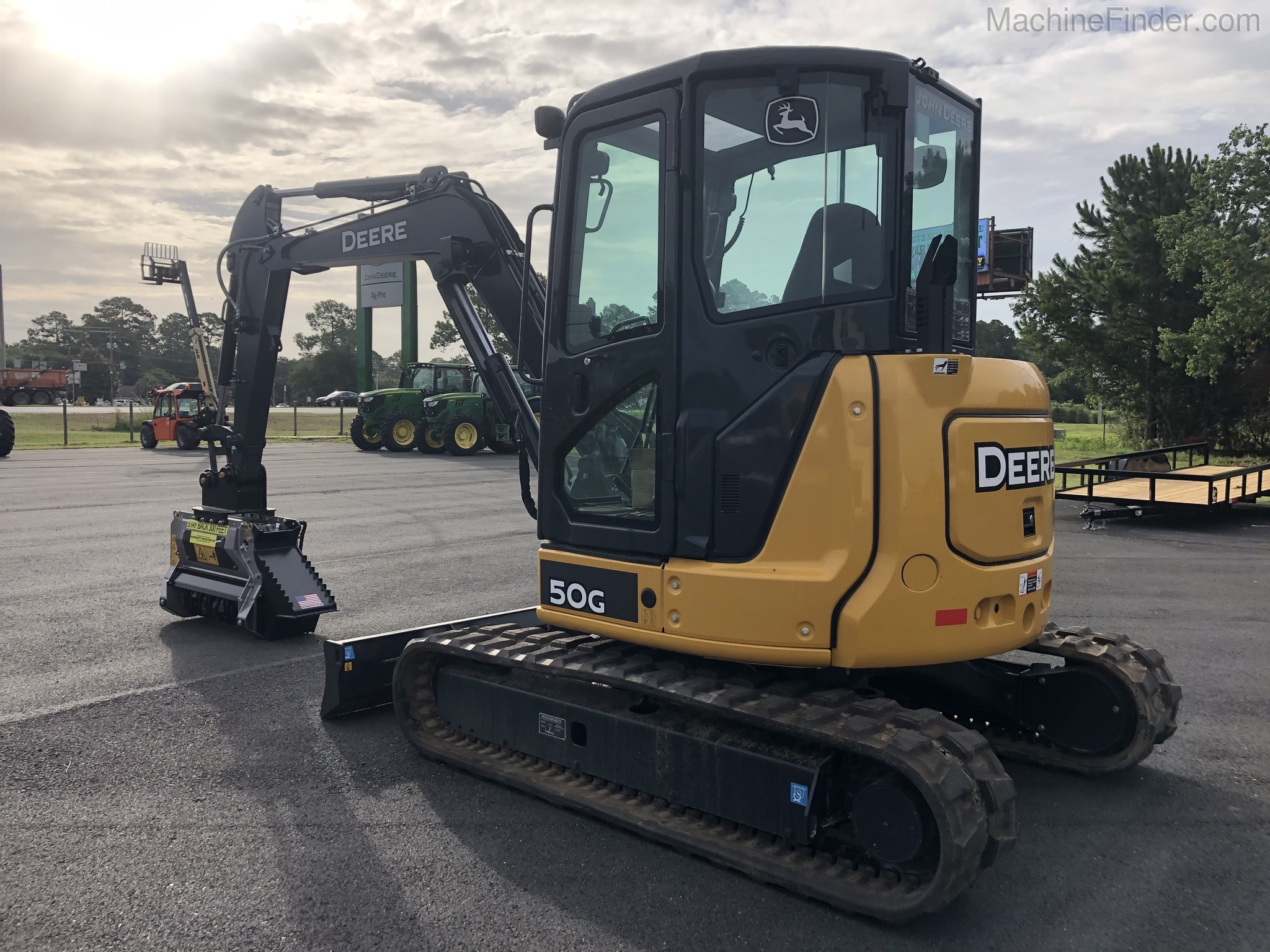 2020 John Deere 50G Image 8