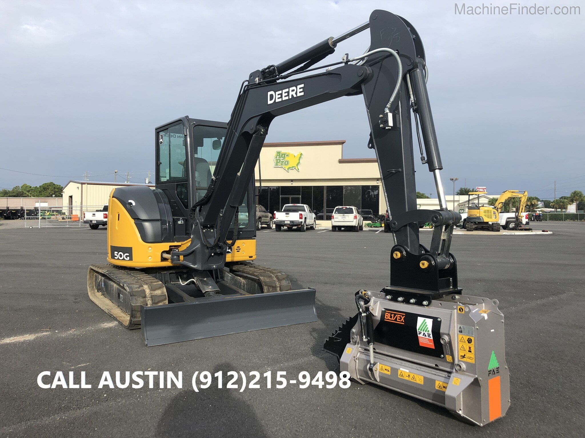 2020 John Deere 50G Image 1