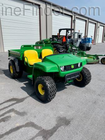 2020 John Deere TS Image 5