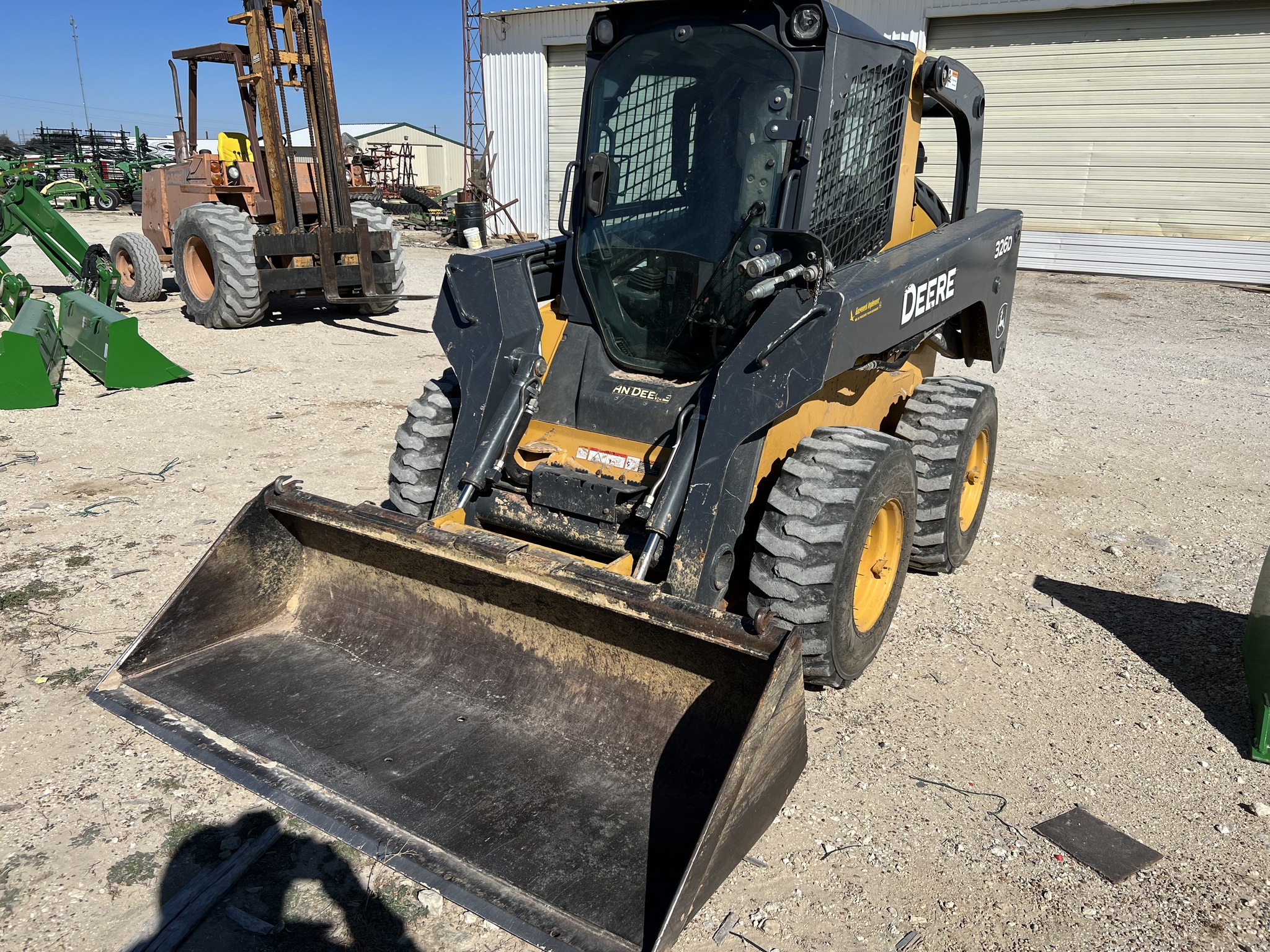 2011 John Deere 326D Image 1
