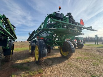2019 John Deere R4044