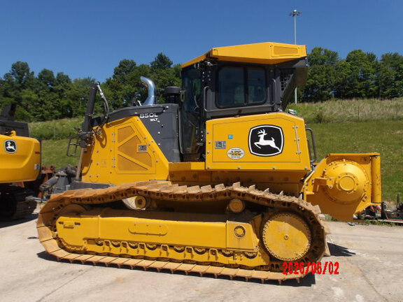2024 John Deere 850L