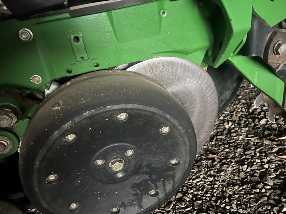 Photo of 2016 John Deere 1795