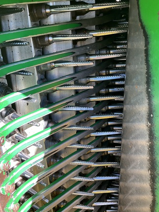 2017 John Deere CP690 Photo 11