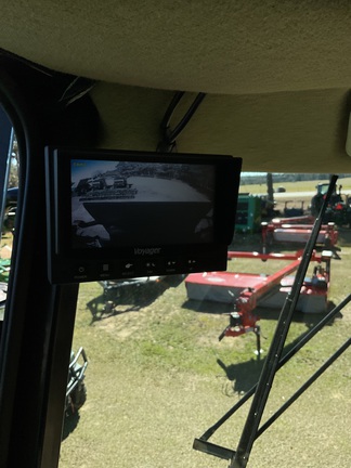 2017 John Deere CP690 Photo 18