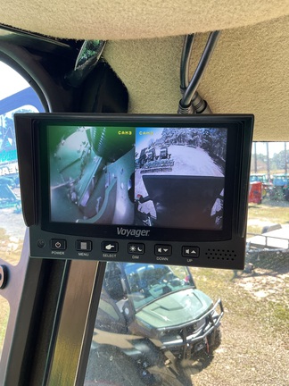 2017 John Deere CP690 Photo 23