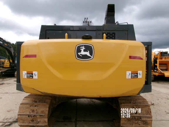 2024 John Deere 210 P