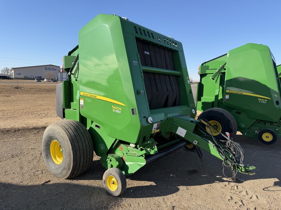  John Deere 560R
