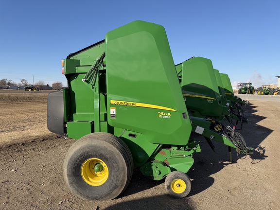 2022 John Deere 560R - Photo2