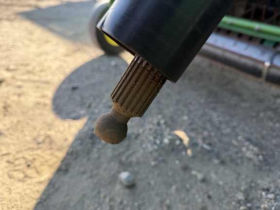 2022 John Deere 560R - Photo19