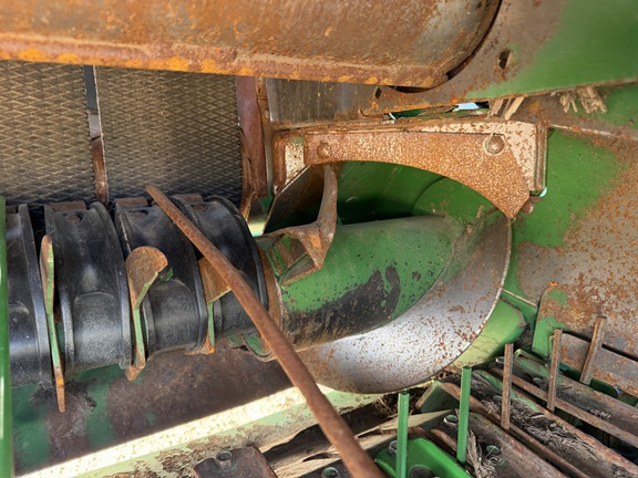 2022 John Deere 560R - Photo21