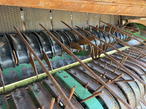 2022 John Deere 560R - Photo24