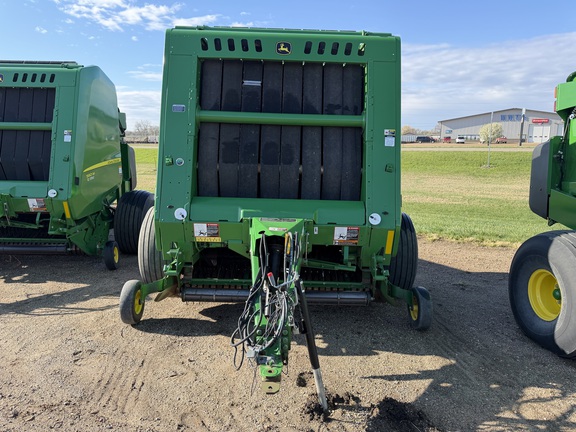 2022 John Deere 560R - Photo8