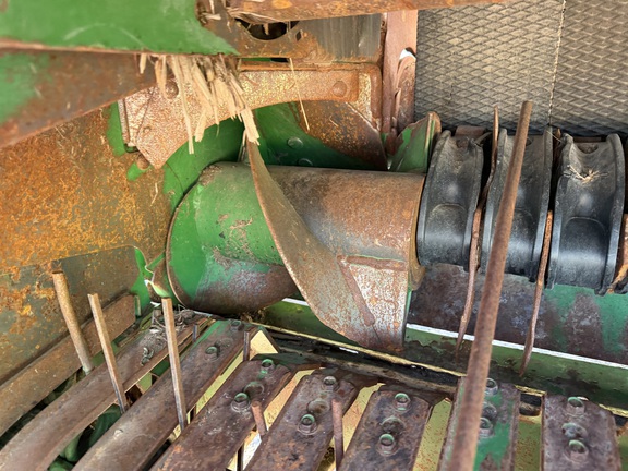2022 John Deere 560R - Photo19