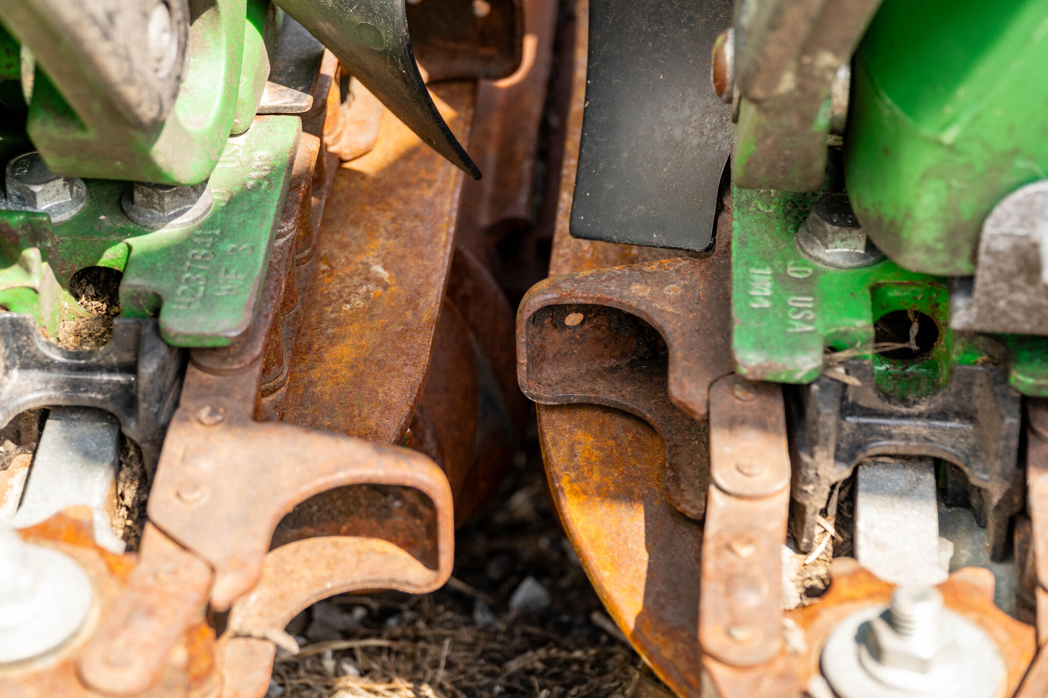 Used 2022 John Deere C8R Corn and Row Crop headers at Koenig Equipment in Greensburg, IN - PhotoXL16