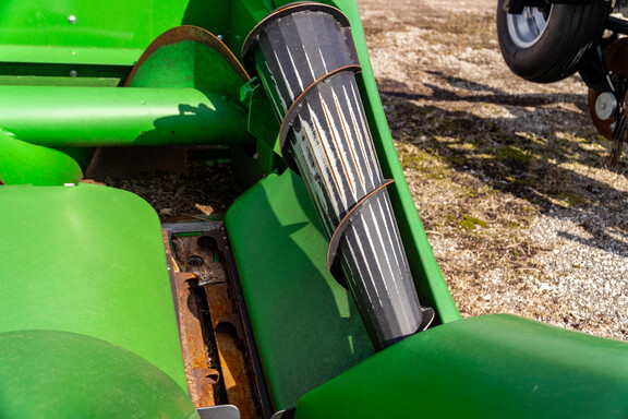 Used 2022 John Deere C8R Corn and Row Crop headers at Koenig Equipment in Greensburg, IN - Photo21