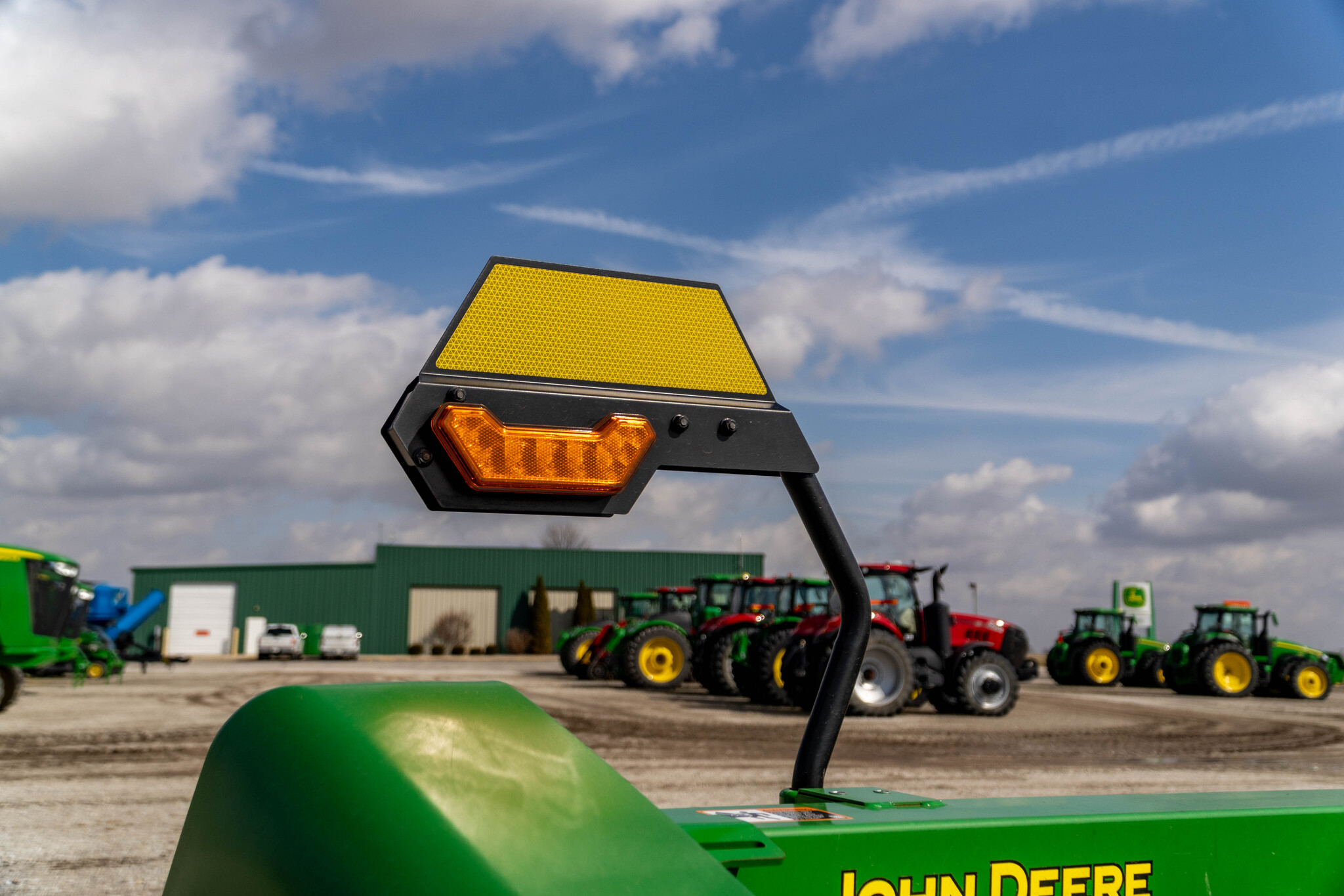 Used 2022 John Deere C8R Corn and Row Crop headers at Koenig Equipment in Greensburg, IN - PhotoXL27