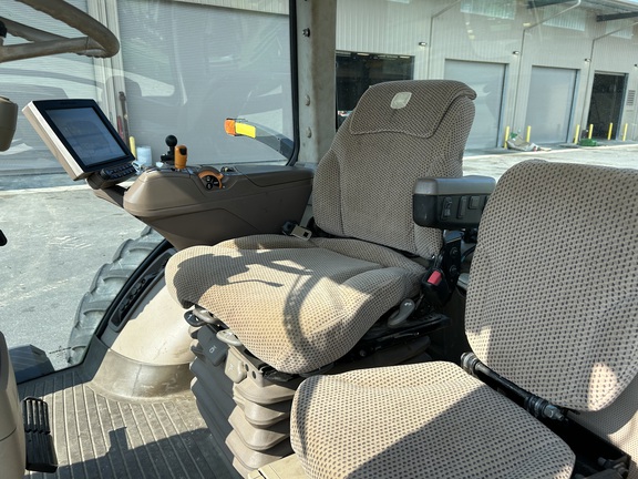 2016 John Deere 8370R Photo 6