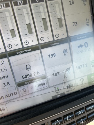 2016 John Deere 8370R Photo 7