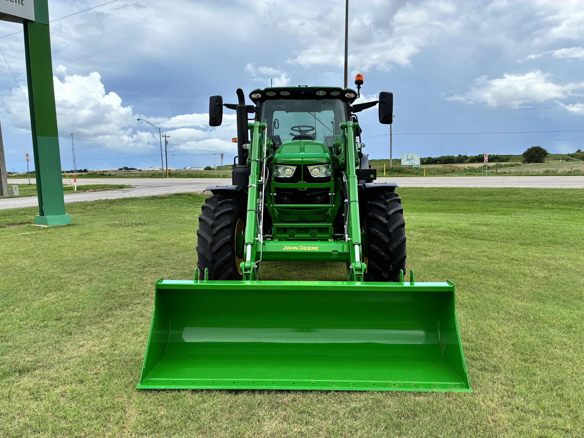 2024 John Deere 6R 145 Image 2