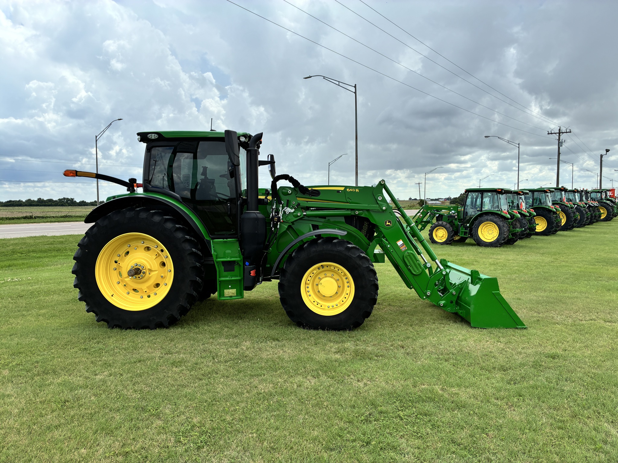 2024 John Deere 6R 145 Image 4